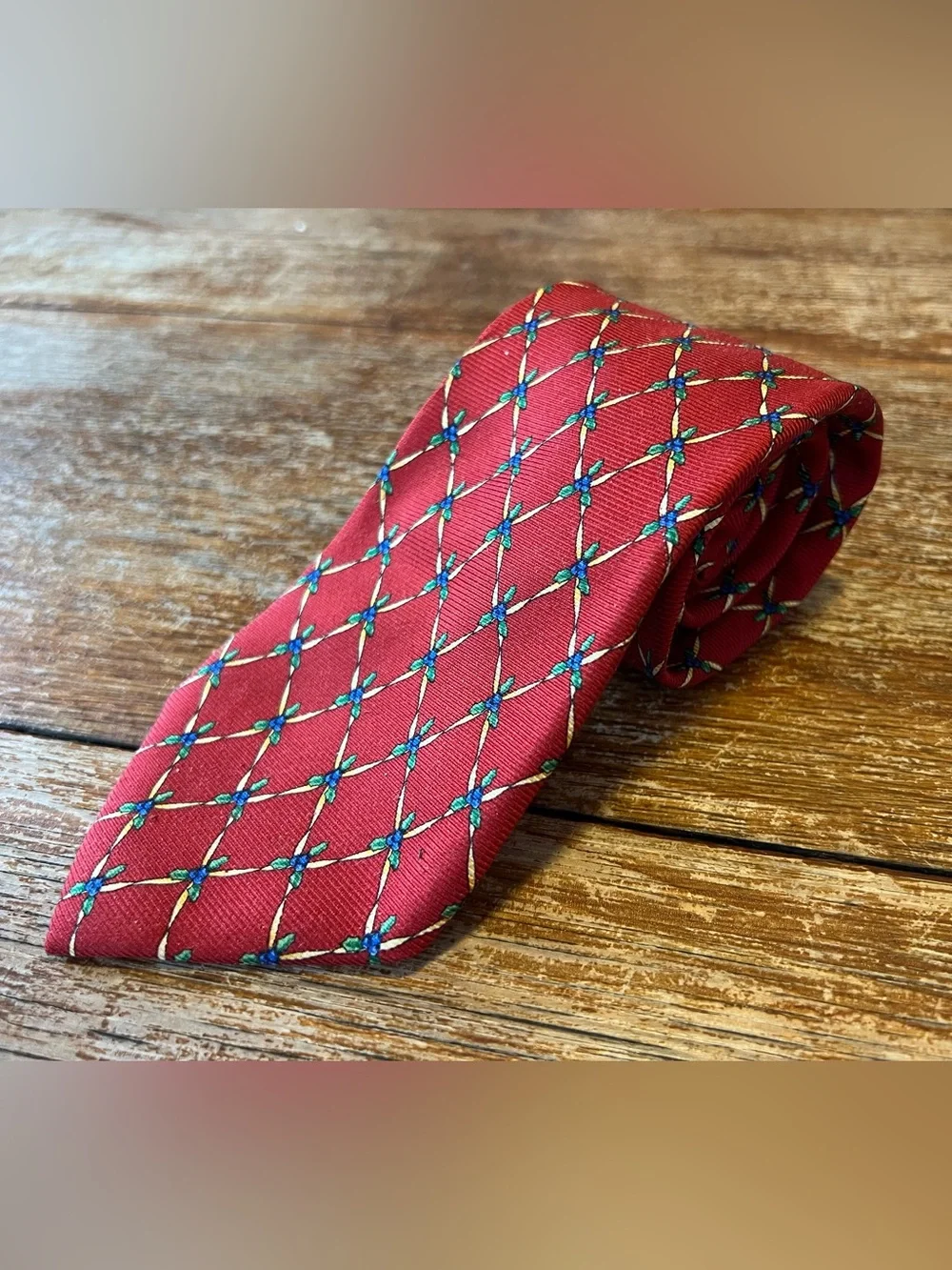 Lands’ End 100% Silk Tie HandSewn in USA Red/Burgundy Blue Berries